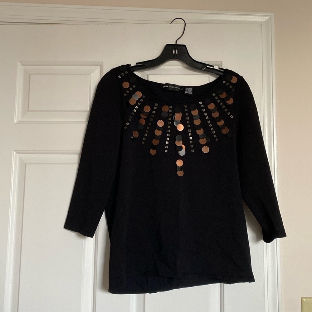 Black sweater with design